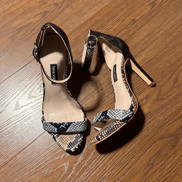 Nine West Leather Snakeskin Heels - Picture 2 of 12